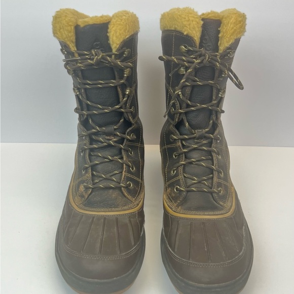Nike ACG Boots Mens Size 14 Style 535601-220 Brown - Picture 1 of 12